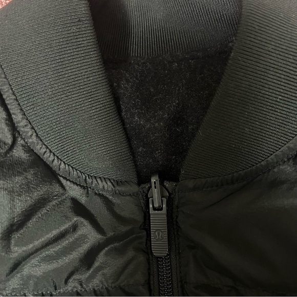 Lululemon Roam Far Wool Bomber Black / Heathered Black size 8 - Picture 7 of 13